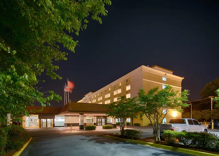 Holiday Inn Express Atlanta Airport - North By Ihg